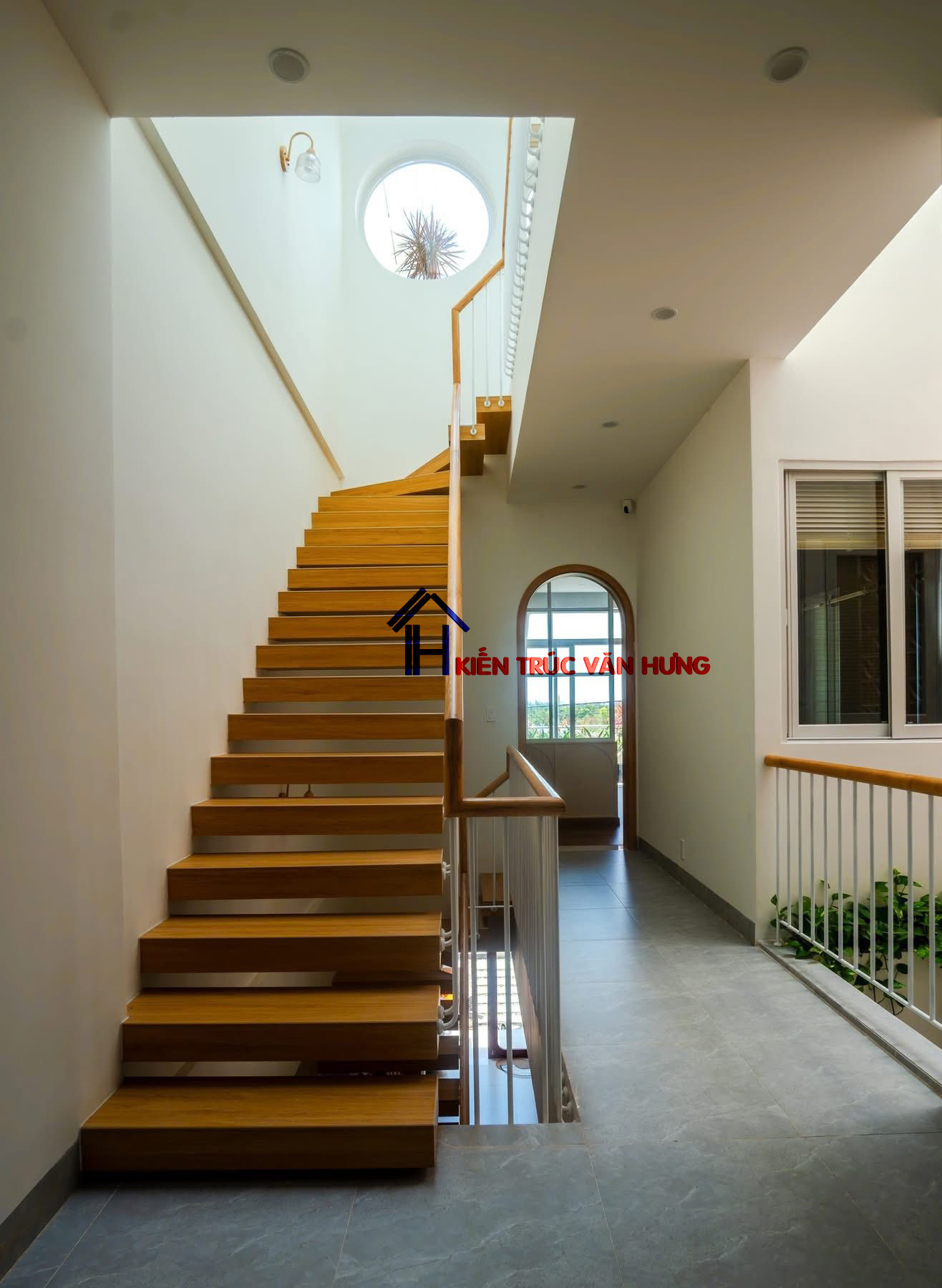 CTY XAY DUNG UY TIN CAM RANH