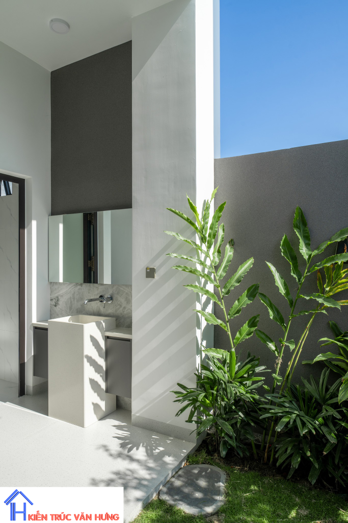 Giá xây nhà mái Thái mái Nhật Hàm Thuận Nam