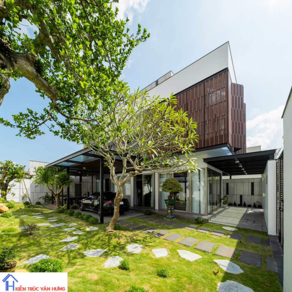 NHÀ 2 TẦNG MẶT TIỀN 10M