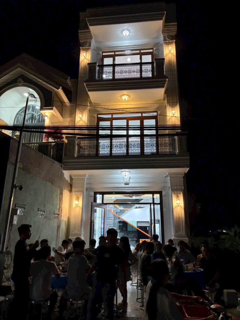 xây nhà trọn gói Bến Lức