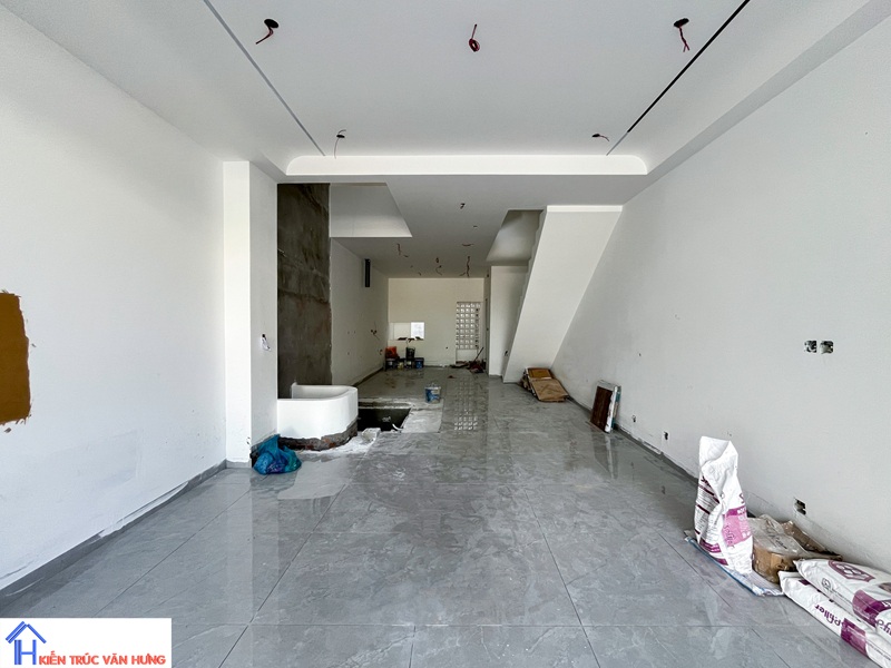 Nội thất đang hoàn thiện cơ bản