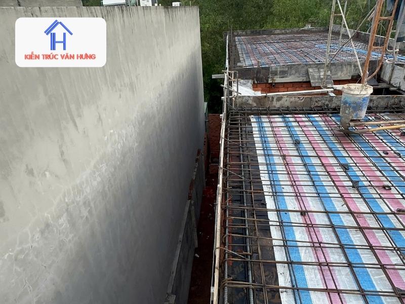 Xây tô tường cho phần thô của ngôi nhà