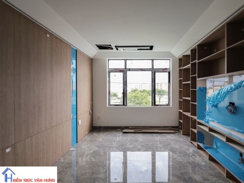 Thi công hoàn thiện ngoại và nội thất của ngôi nhà