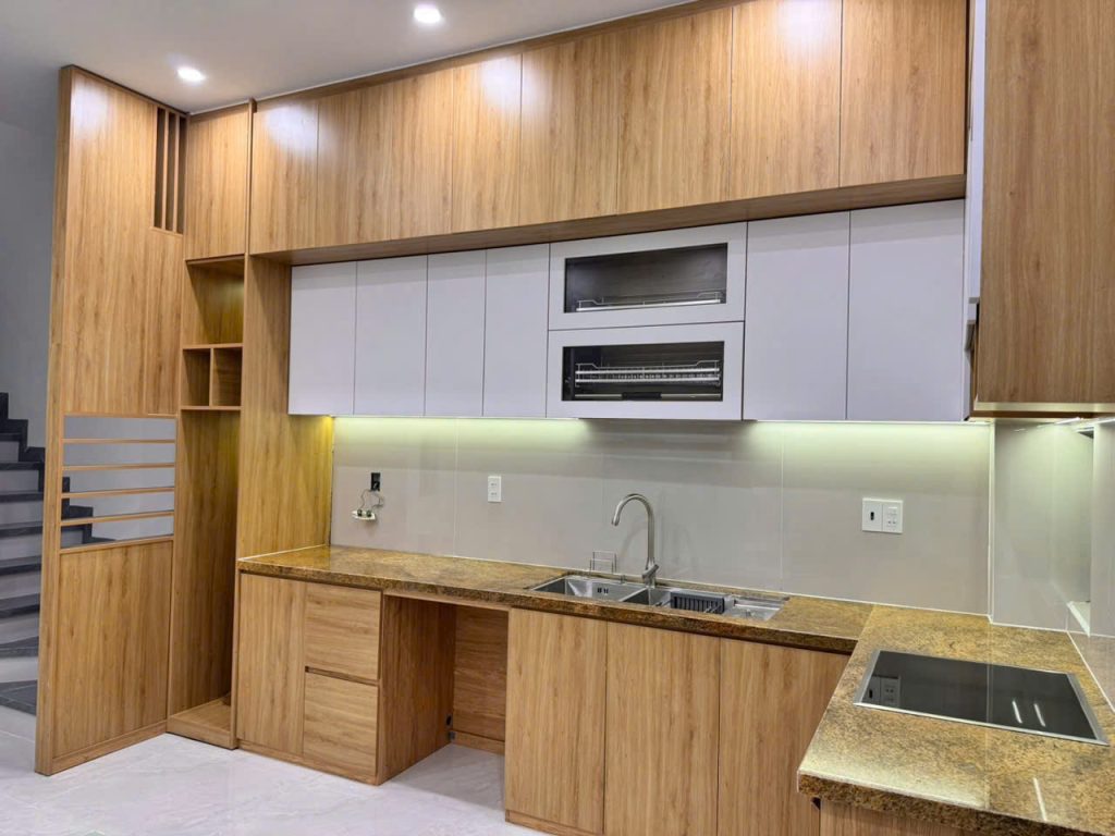 Xây nhà mái thái ở Nha Trang