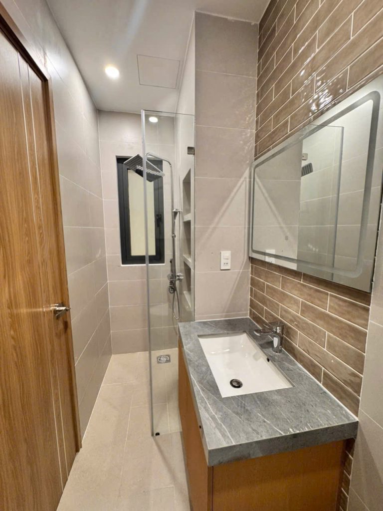 xây nhà mái Nhật ở Nha Trang